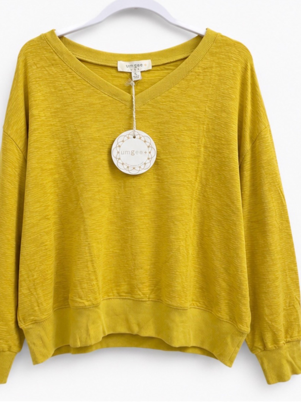 Umgee+ Oversized Slub Knit V-Neck Pullover XL NWT Mustard Gold Long Sleeve Top